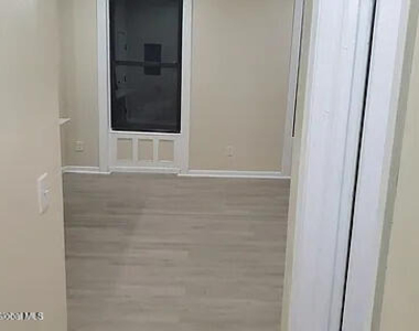 170 Washington Avenue - Photo Thumbnail 5