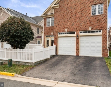 9185 Topaz Street - Photo Thumbnail 72