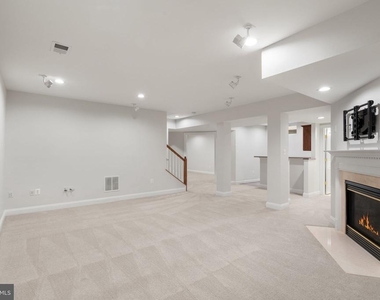 9185 Topaz Street - Photo Thumbnail 59
