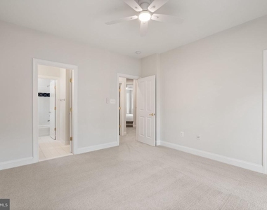 9185 Topaz Street - Photo Thumbnail 40