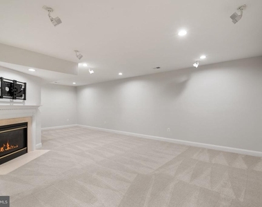 9185 Topaz Street - Photo Thumbnail 56