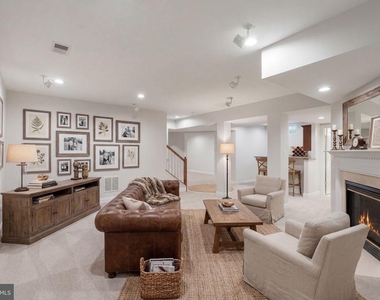 9185 Topaz Street - Photo Thumbnail 58