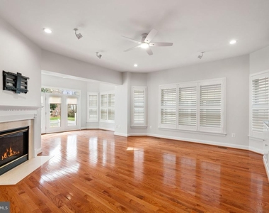 9185 Topaz Street - Photo Thumbnail 11