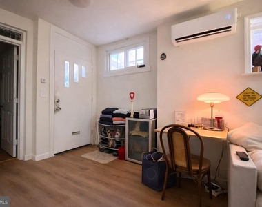 3215 Summer Street - Photo Thumbnail 48