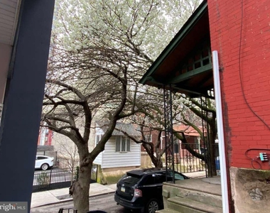 3215 Summer Street - Photo Thumbnail 18