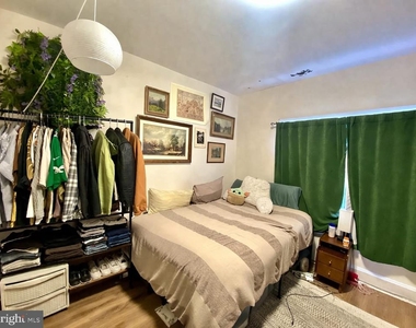 3215 Summer Street - Photo Thumbnail 65