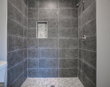 540 S 52nd Street - Photo Thumbnail 15