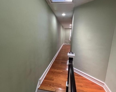 3204 Fanshawe St - Photo Thumbnail 14