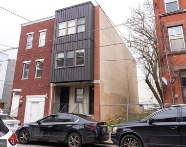 1915 N 18th Street - Photo Thumbnail 10