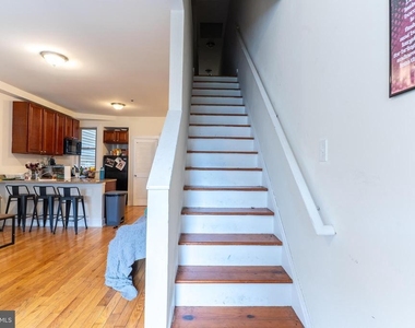 1915 N 18th Street - Photo Thumbnail 7