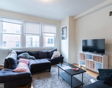 1915 N 18th Street - Photo Thumbnail 5