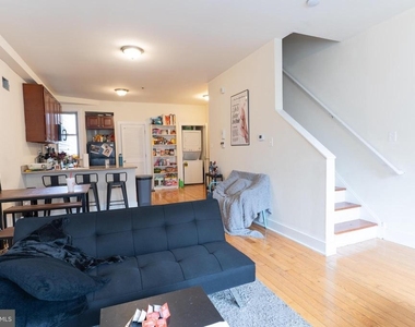 1915 N 18th Street - Photo Thumbnail 8