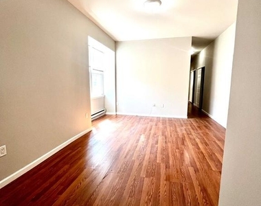 7106 Devon Street - Photo Thumbnail 1