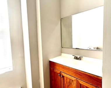 7106 Devon Street - Photo Thumbnail 6