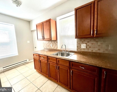 7106 Devon Street - Photo Thumbnail 9
