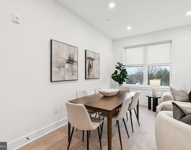 20 W Allens Lane - Photo Thumbnail 24