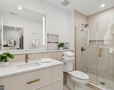 20 W Allens Lane - Photo Thumbnail 15