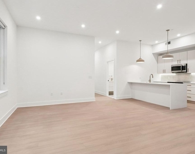 20 W Allens Lane - Photo Thumbnail 3