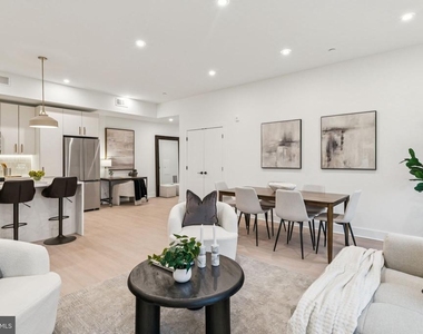 20 W Allens Lane - Photo Thumbnail 12