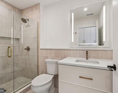 20 W Allens Lane - Photo Thumbnail 11