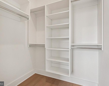 20 W Allens Lane - Photo Thumbnail 16