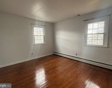 338 Rees Drive - Photo Thumbnail 14