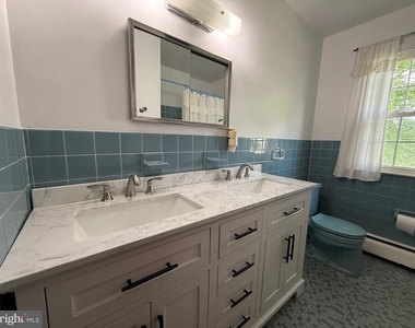 338 Rees Drive - Photo Thumbnail 34