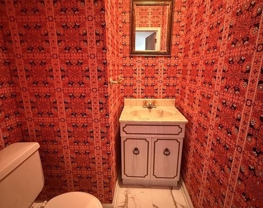 338 Rees Drive - Photo Thumbnail 19
