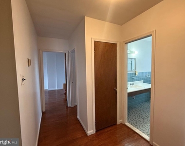 338 Rees Drive - Photo Thumbnail 15