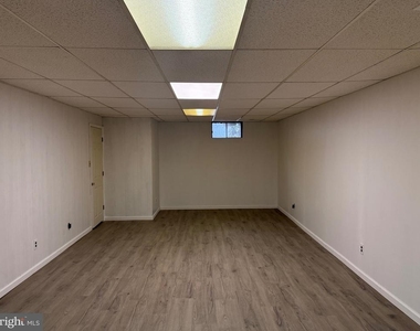 338 Rees Drive - Photo Thumbnail 25