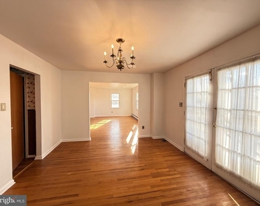 338 Rees Drive - Photo Thumbnail 8