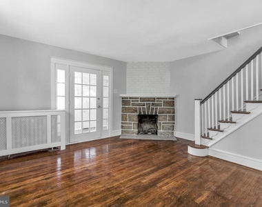 4056 Ellendale Road - Photo Thumbnail 4