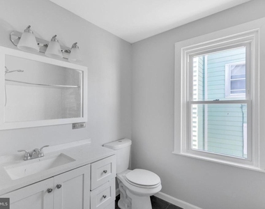 4056 Ellendale Road - Photo Thumbnail 15