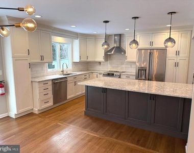 21 Forester Drive - Photo Thumbnail 3