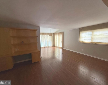 21 Forester Drive - Photo Thumbnail 18