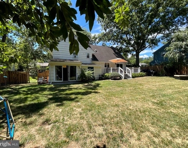 21 Forester Drive - Photo Thumbnail 15