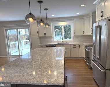 21 Forester Drive - Photo Thumbnail 2