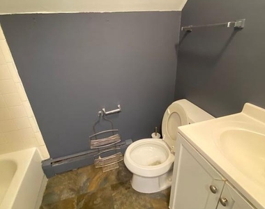 51 Peacock Lane - Photo Thumbnail 5