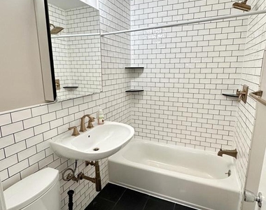 10670 Weymouth Street - Photo Thumbnail 10