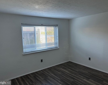 12405 Hickory Tree Way - Photo Thumbnail 1