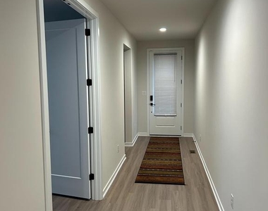 1020 W Lock Road - Photo Thumbnail 15