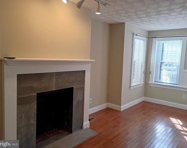 514 11th Street Se - Photo Thumbnail 3