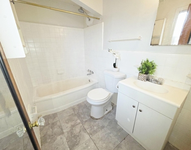 11314 Greiner Street - Photo Thumbnail 9