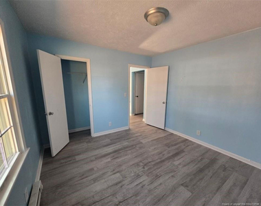 1547 Center Street - Photo Thumbnail 6
