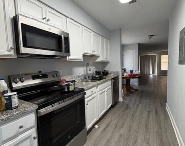 2522 Avent Ferry Road - Photo Thumbnail 3