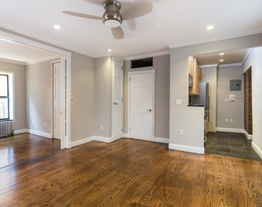 334 East 100th Street - Photo Thumbnail 6