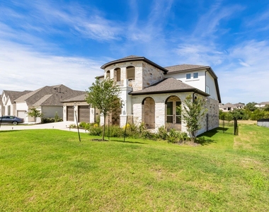 462 Old Stone Rd - Photo Thumbnail 2