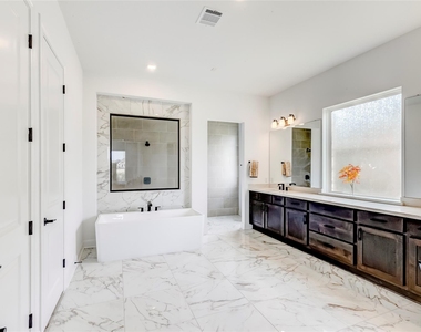 462 Old Stone Rd - Photo Thumbnail 28