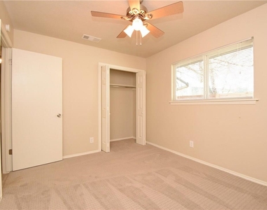 6400 Brookside Dr - Photo Thumbnail 11