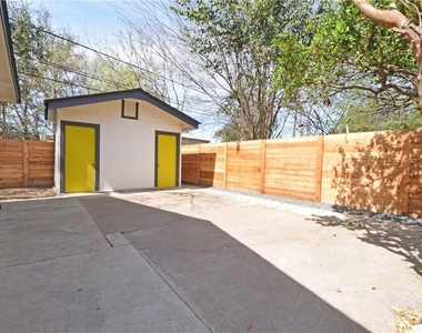 6400 Brookside Dr - Photo Thumbnail 21